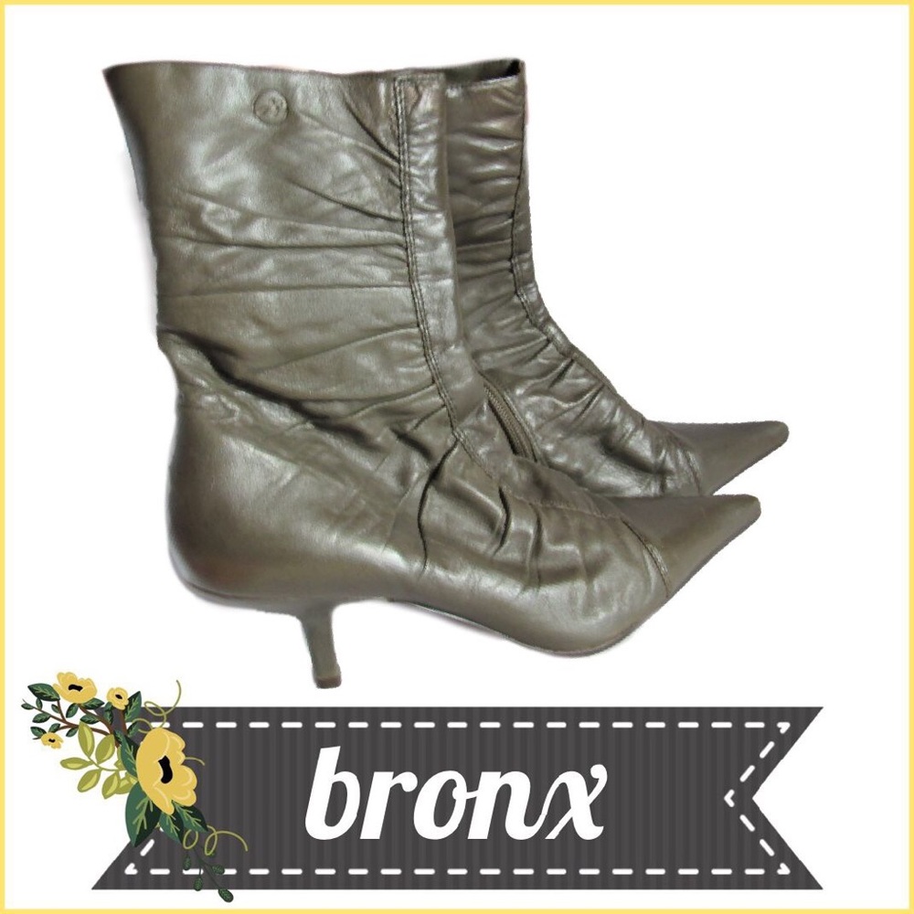 Pointy Toe Stiletto Heel Gathered Leather Bootie